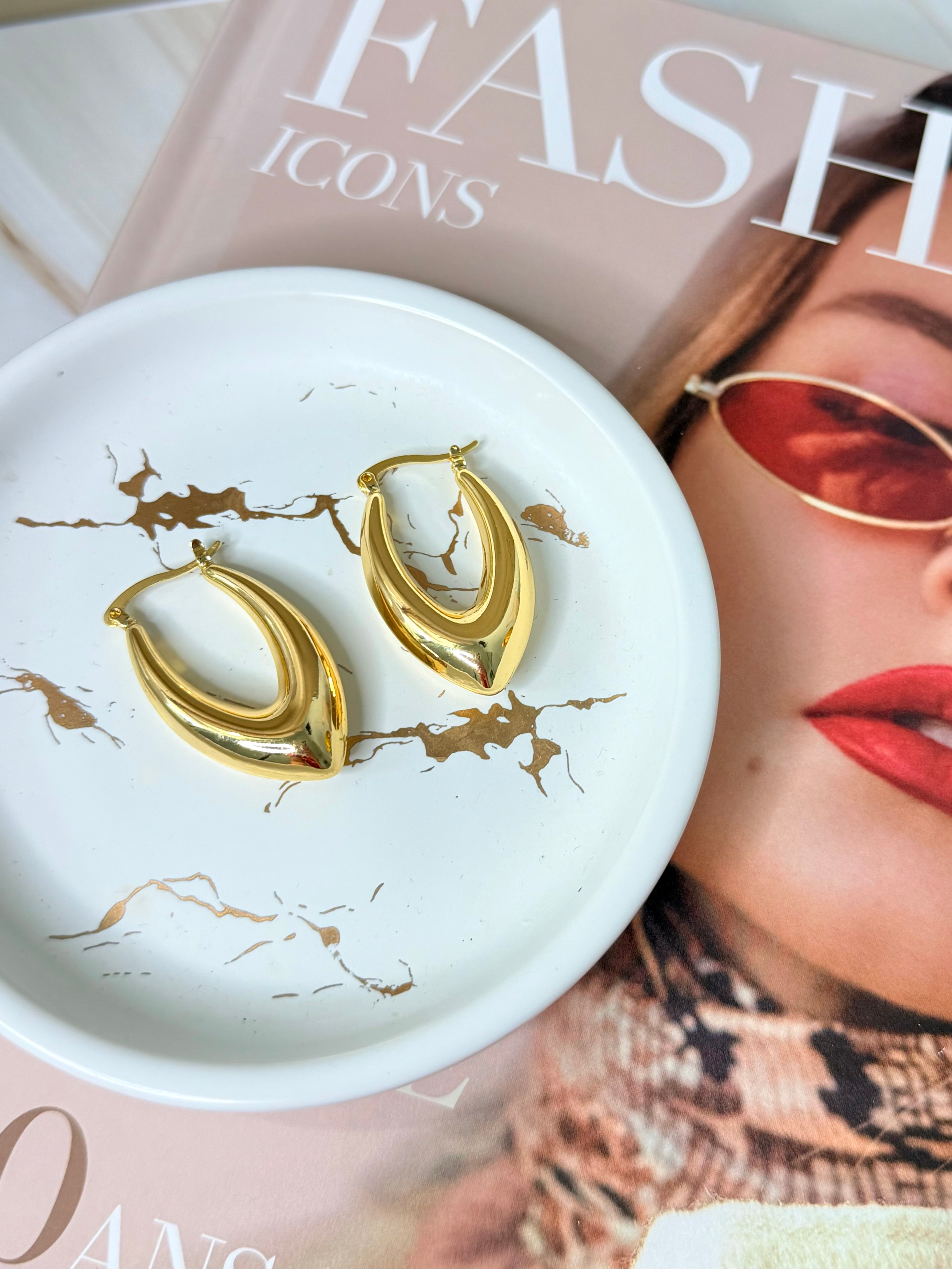 Teardrop Hoops