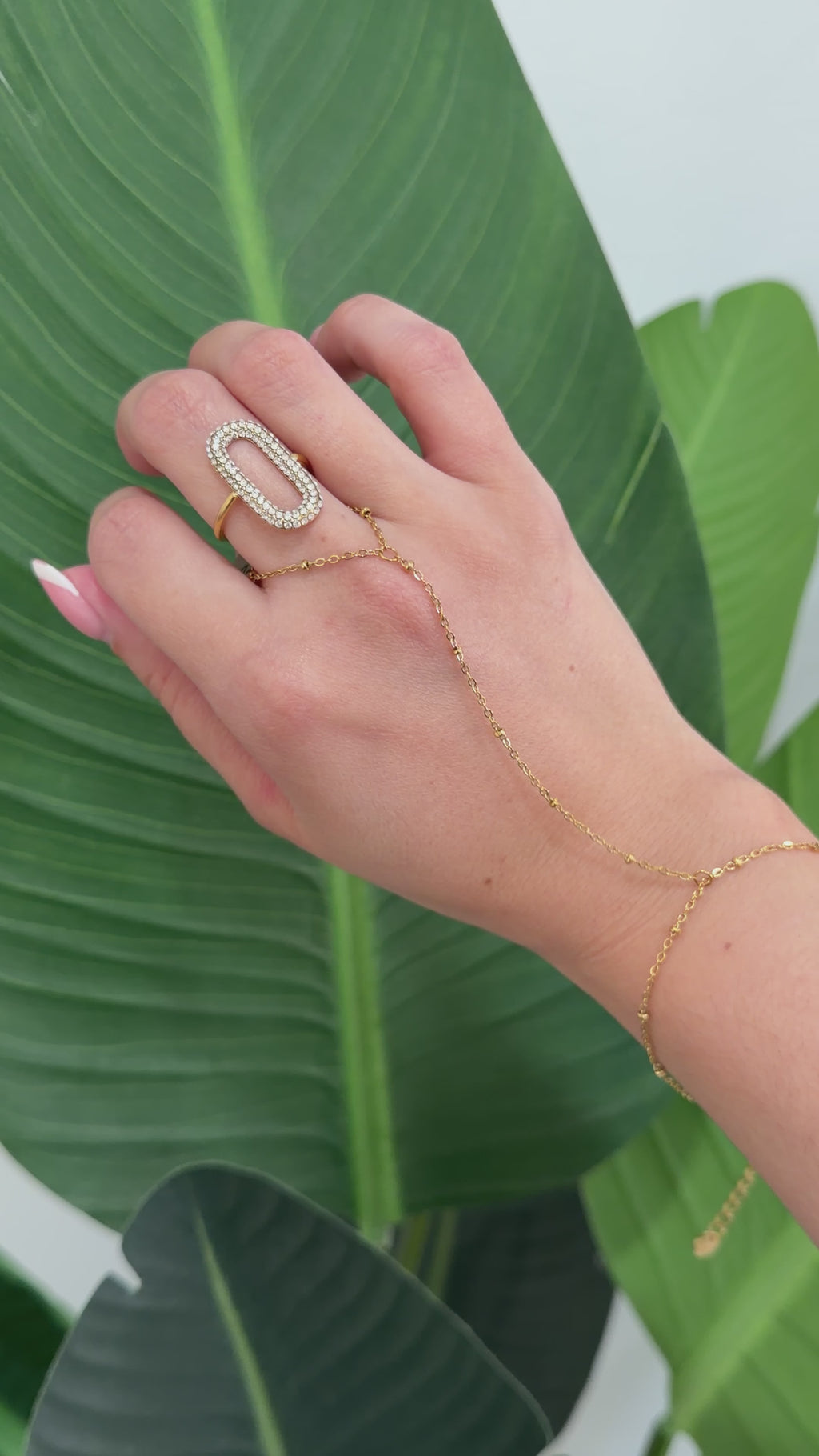 Anillo de eslabones ovalados
